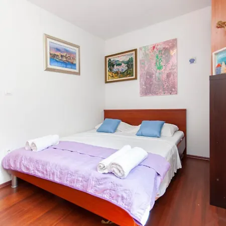 Pura Vida House * Omis